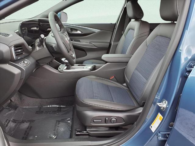 new 2025 Buick Envista car, priced at $25,206