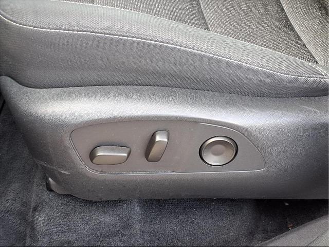 used 2024 Chevrolet Traverse car, priced at $35,950