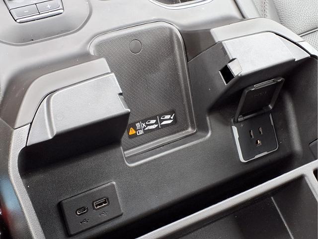used 2023 GMC Sierra 1500 car, priced at $55,950
