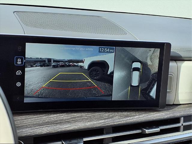 used 2025 Hyundai Santa Fe car, priced at $43,790