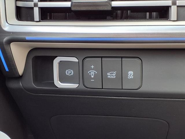 used 2025 Hyundai Santa Fe car, priced at $43,790