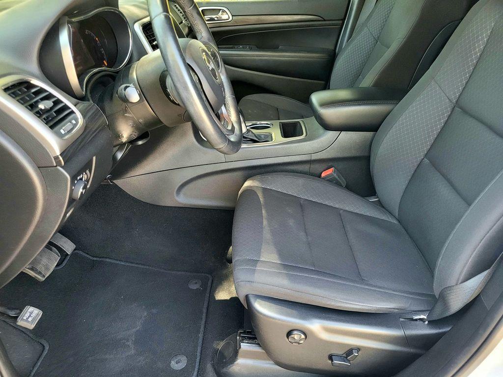 used 2019 Jeep Grand Cherokee car, priced at $17,995