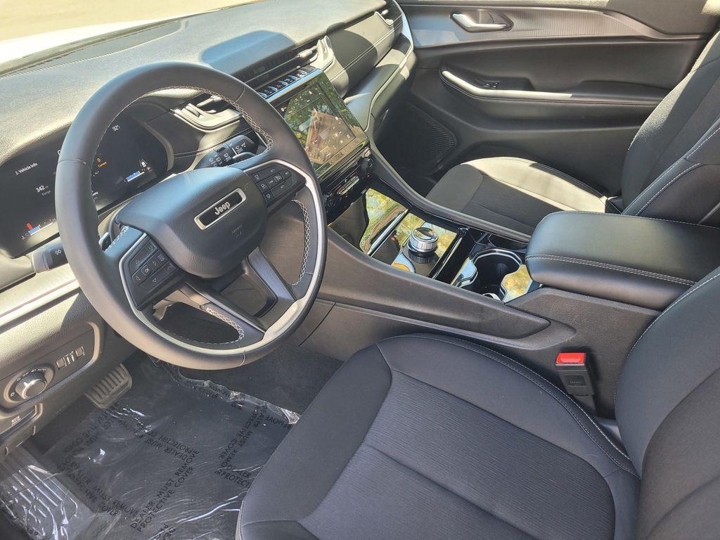 used 2023 Jeep Grand Cherokee L car, priced at $28,988