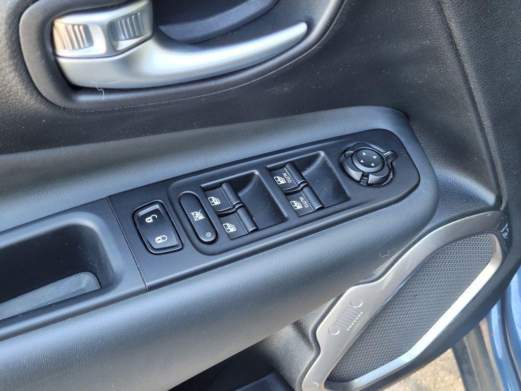 used 2022 Jeep Renegade car, priced at $17,995