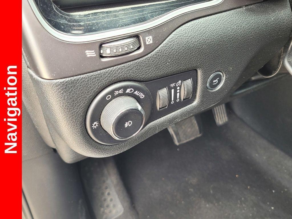 used 2019 Jeep Cherokee car, priced at $14,828