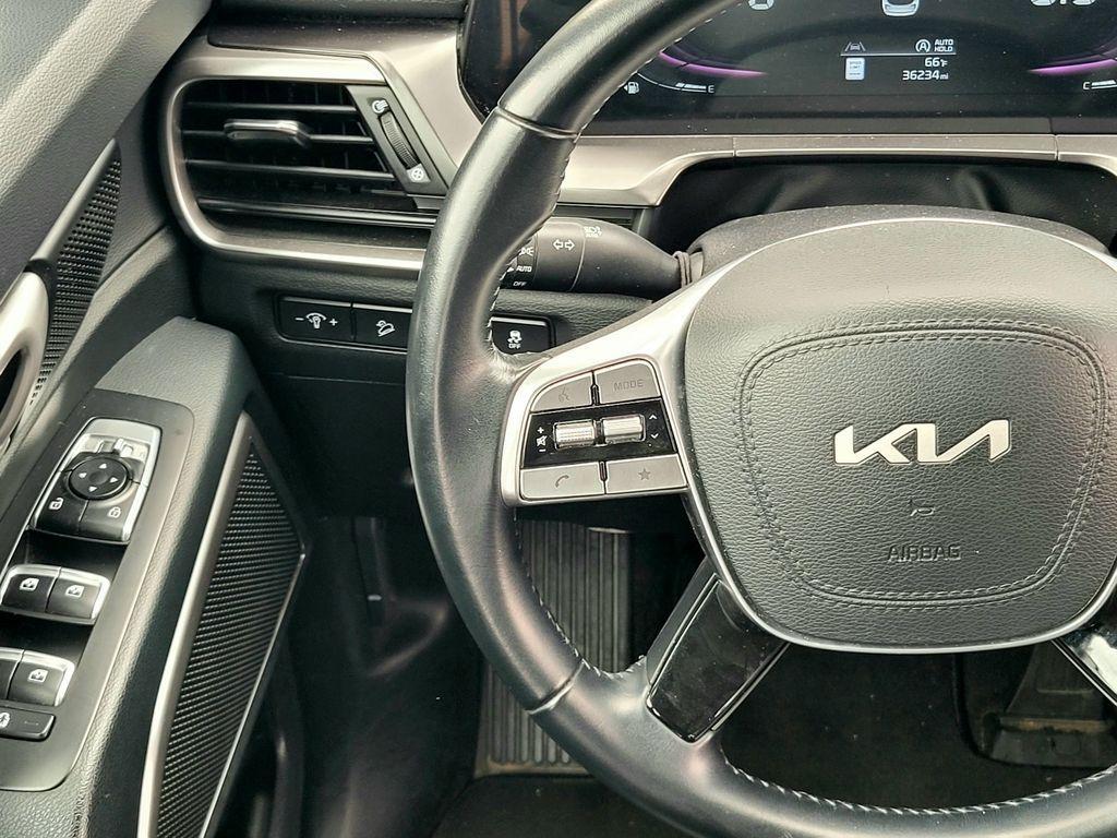used 2025 Kia Telluride car, priced at $39,888