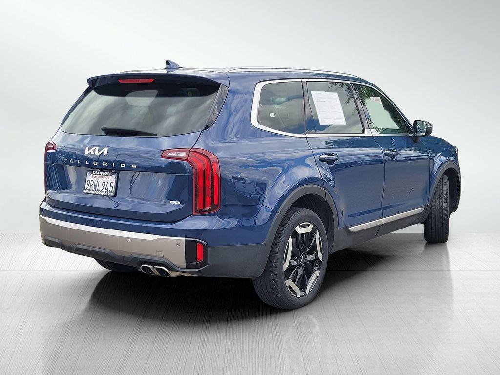 used 2025 Kia Telluride car, priced at $39,888