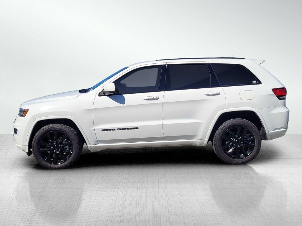 used 2021 Jeep Grand Cherokee car, priced at $29,981