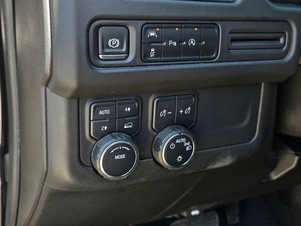 used 2024 Chevrolet Suburban car, priced at $49,288