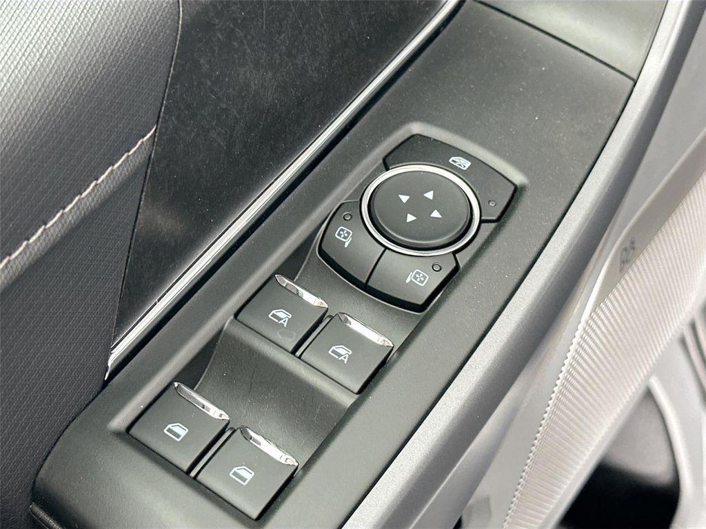 new 2025 Ford F-150 Lightning car, priced at $60,000