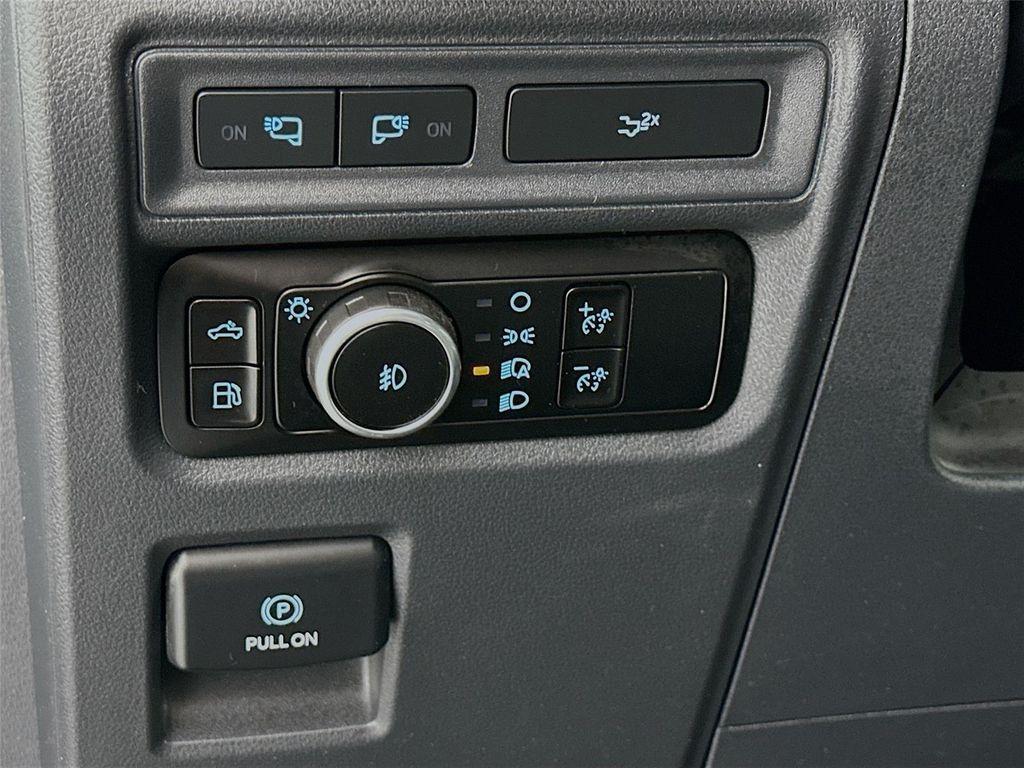 used 2023 Ford F-150 car, priced at $38,900