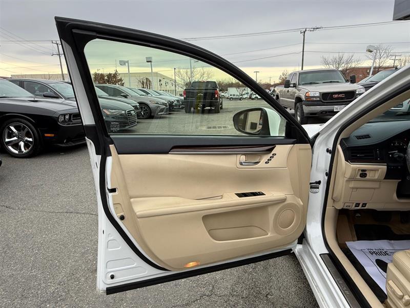 used 2015 Lexus ES 350 car, priced at $14,995