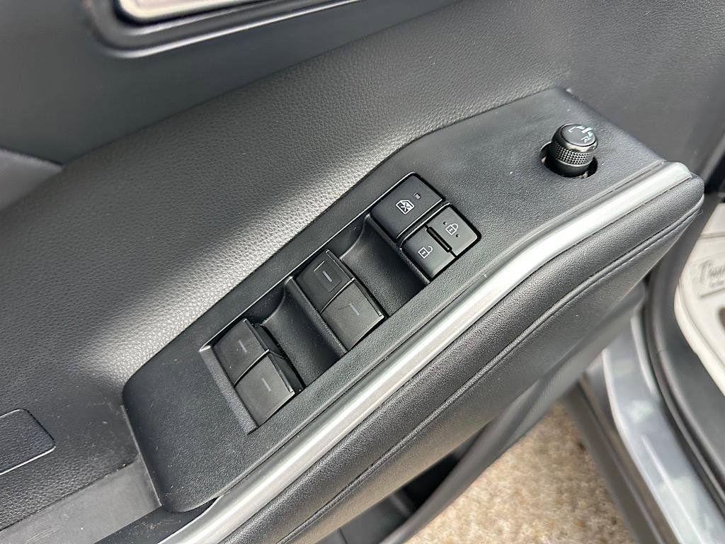 used 2020 Toyota Highlander car, priced at $25,969