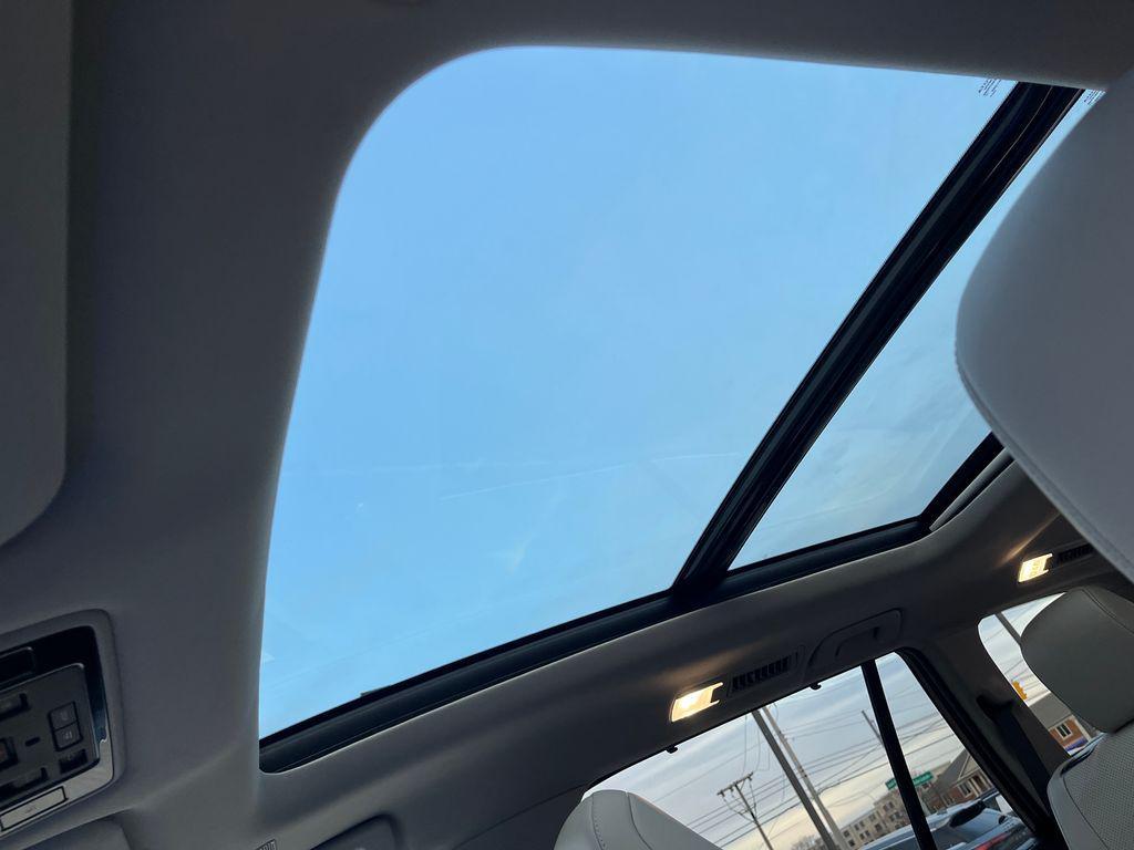 used 2025 Toyota Grand Highlander car, priced at $53,586