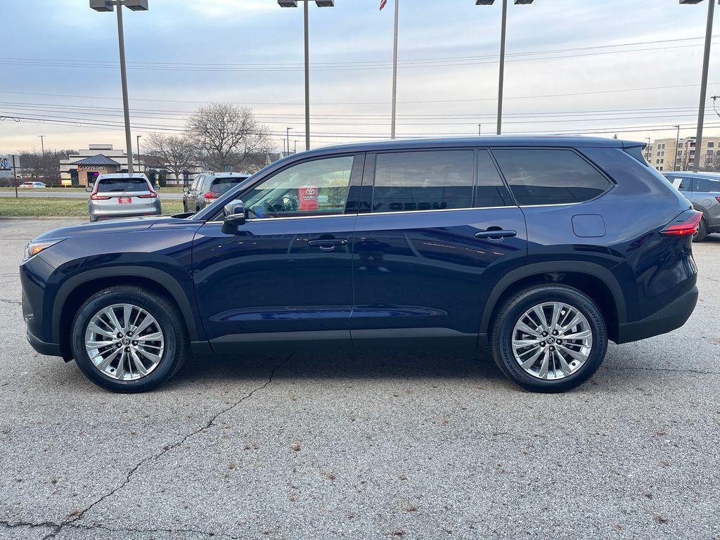 used 2025 Toyota Grand Highlander car, priced at $53,586