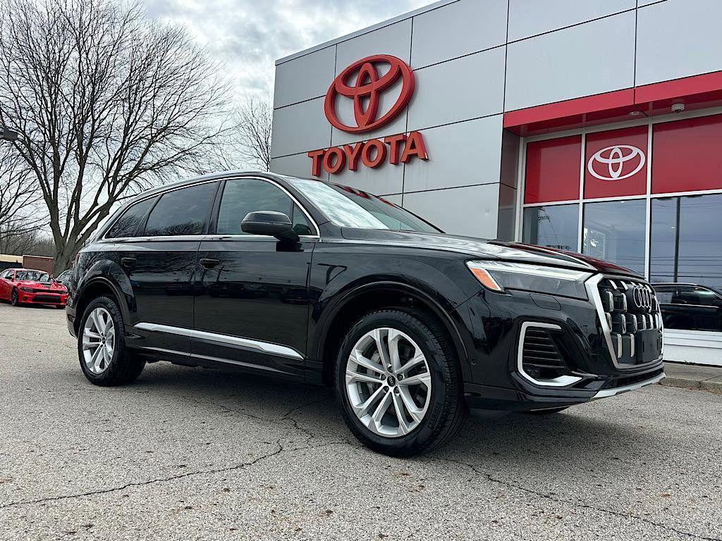 used 2025 Audi Q7 car, priced at $52,590