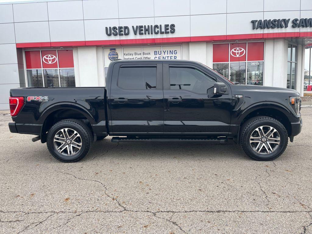 used 2021 Ford F-150 car, priced at $31,561
