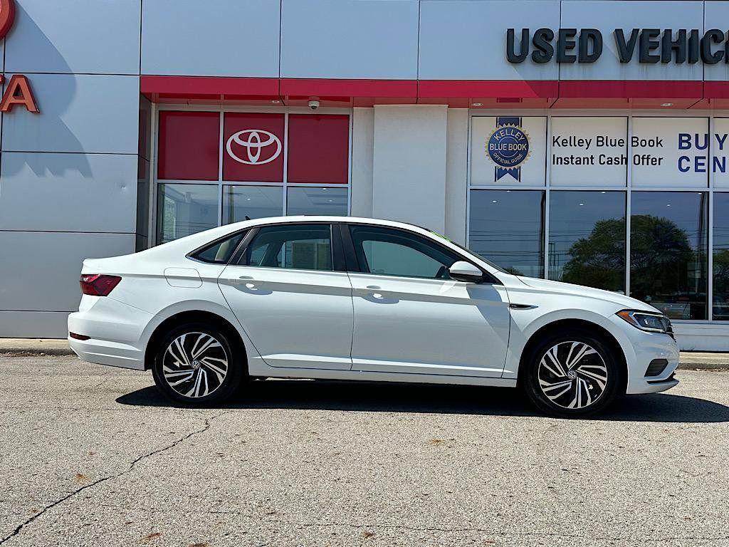 used 2021 Volkswagen Jetta car, priced at $14,952