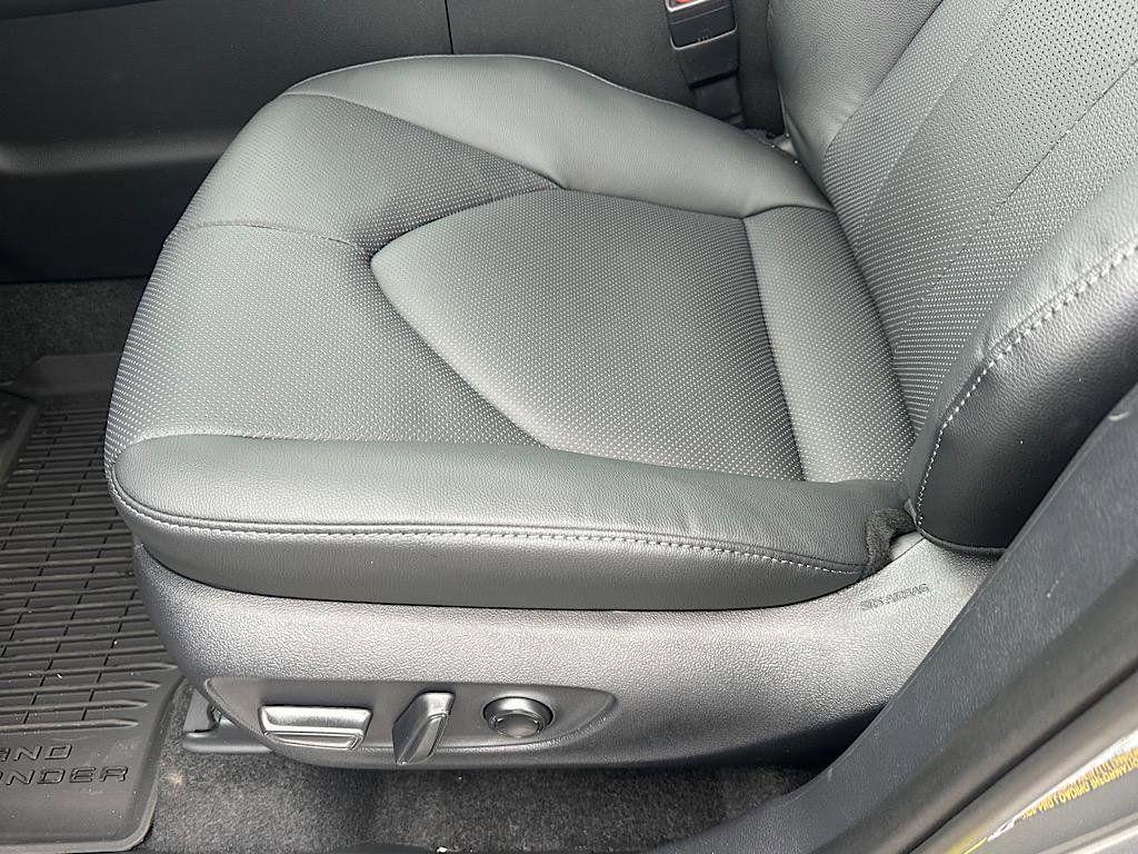 new 2026 Toyota Grand Highlander car, priced at $55,838