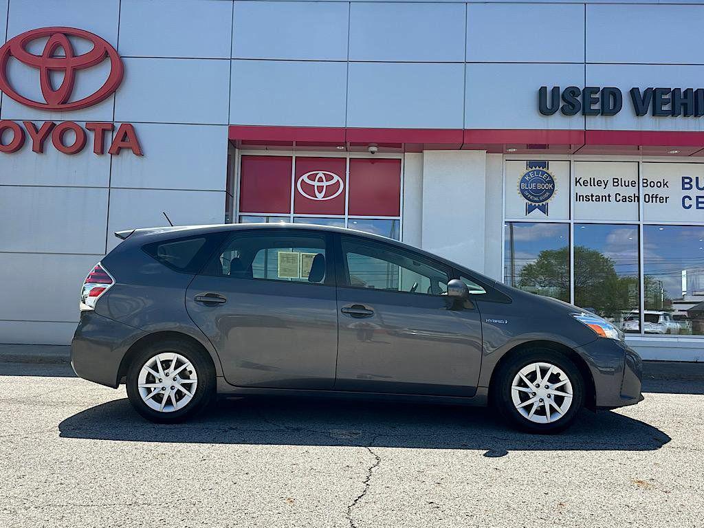used 2017 Toyota Prius v car, priced at $15,902