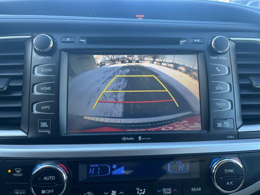 used 2015 Toyota Highlander car, priced at $18,216