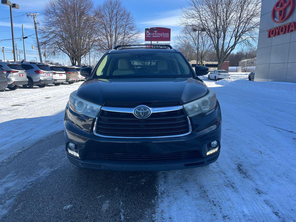 used 2015 Toyota Highlander car, priced at $18,216