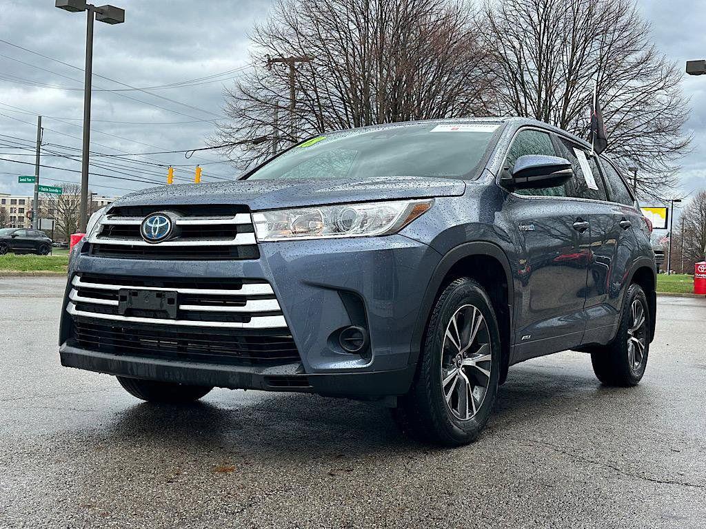 used 2018 Toyota Highlander Hybrid car, priced at $22,860