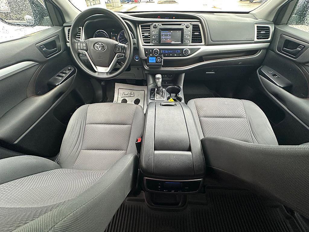 used 2018 Toyota Highlander Hybrid car, priced at $21,906