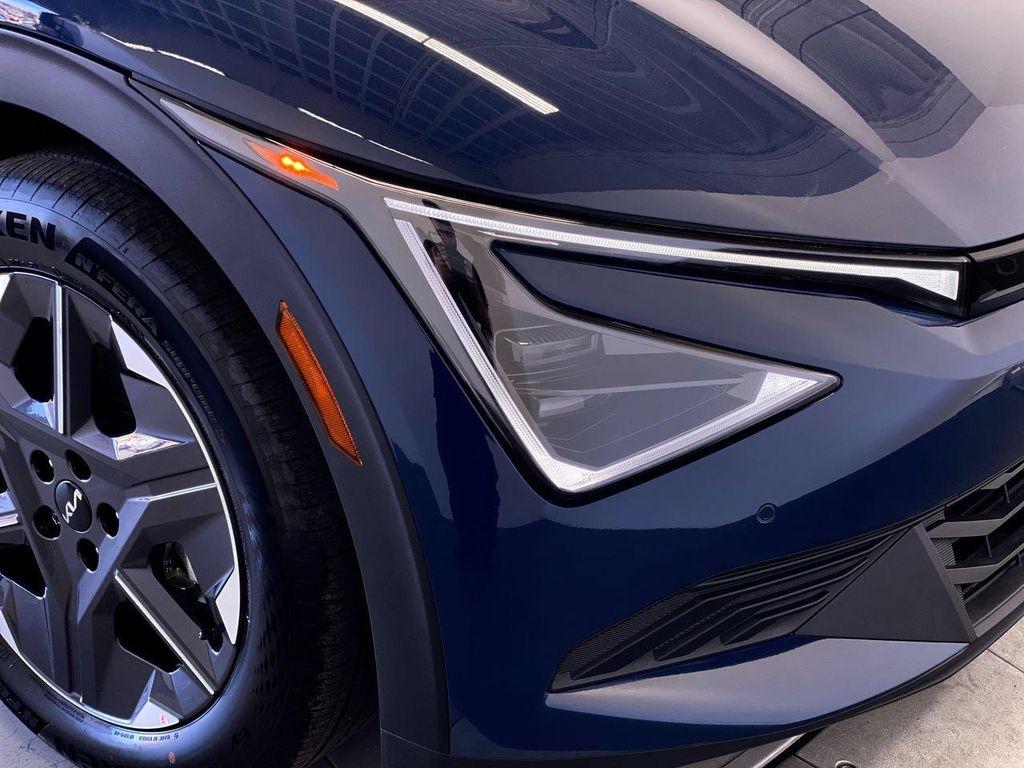new 2026 Kia EV6 car, priced at $38,070