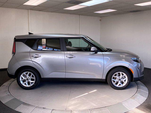 used 2025 Kia Soul car, priced at $21,988