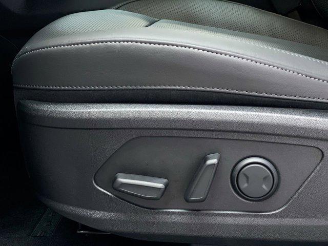 new 2026 Kia Sorento car, priced at $44,265