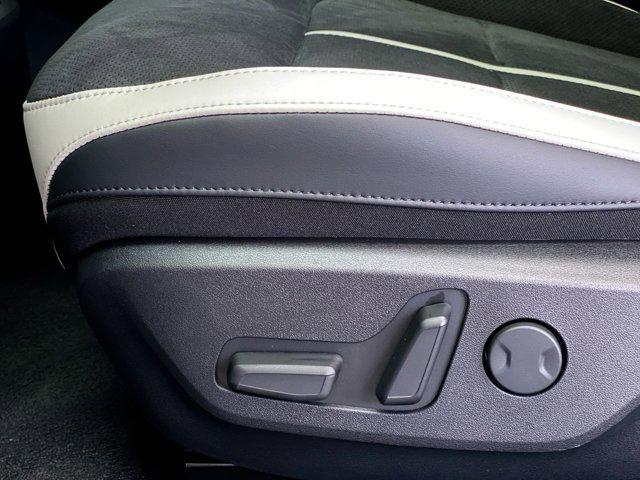 new 2025 Kia EV6 car, priced at $57,155