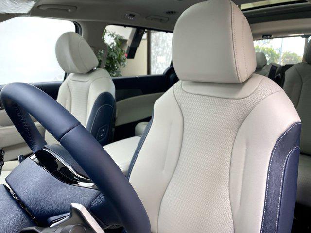 new 2026 Kia Carnival Hybrid car, priced at $55,020