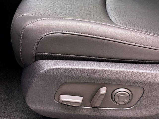 new 2026 Kia Carnival Hybrid car, priced at $45,385