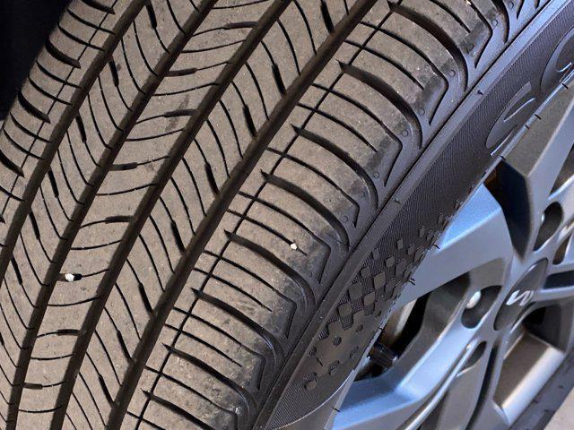 used 2025 Kia Seltos car, priced at $25,988