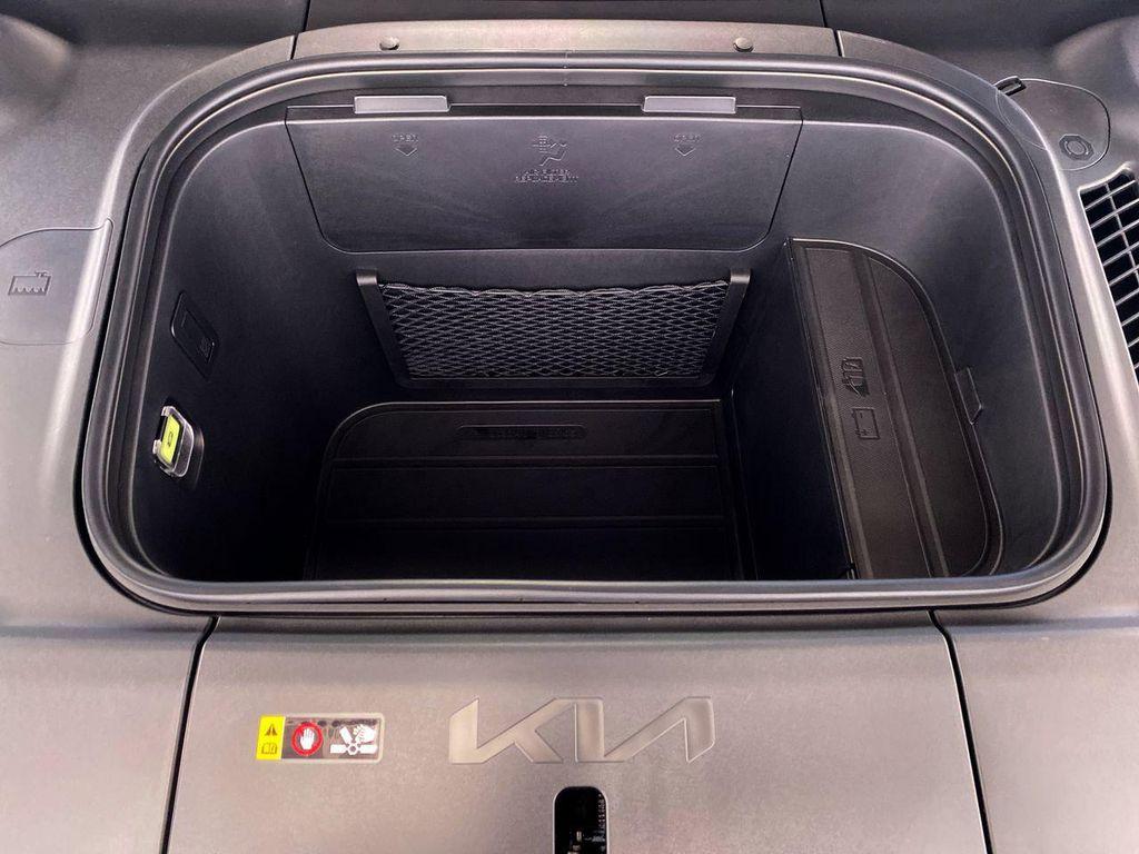 new 2026 Kia EV9 car, priced at $50,565