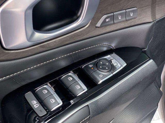 new 2026 Kia Sorento car, priced at $48,765