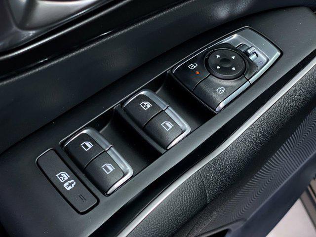 new 2026 Kia Sorento car, priced at $33,870