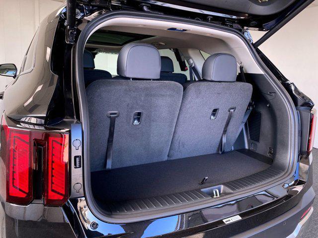 new 2026 Kia Sorento Hybrid car, priced at $42,570