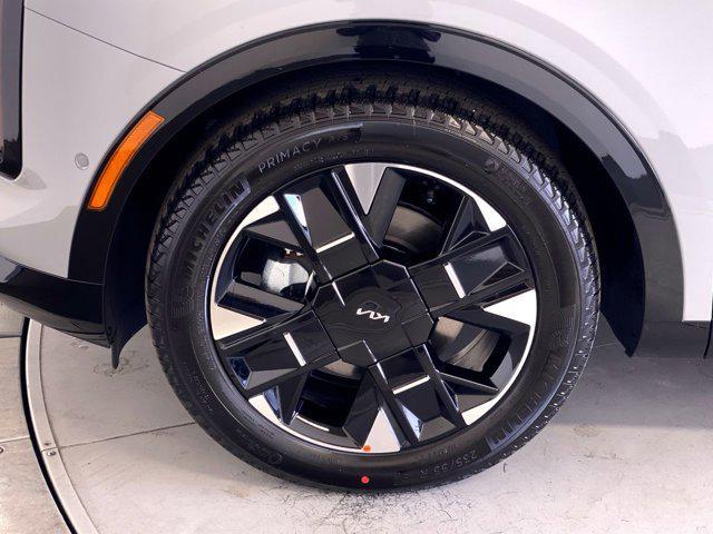 new 2026 Kia Sportage car, priced at $38,690