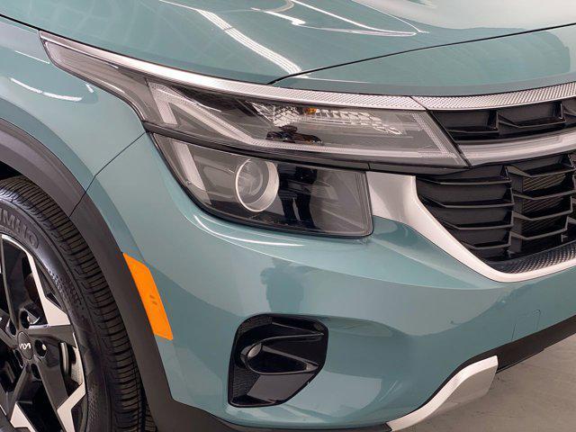 used 2025 Kia Seltos car, priced at $25,988