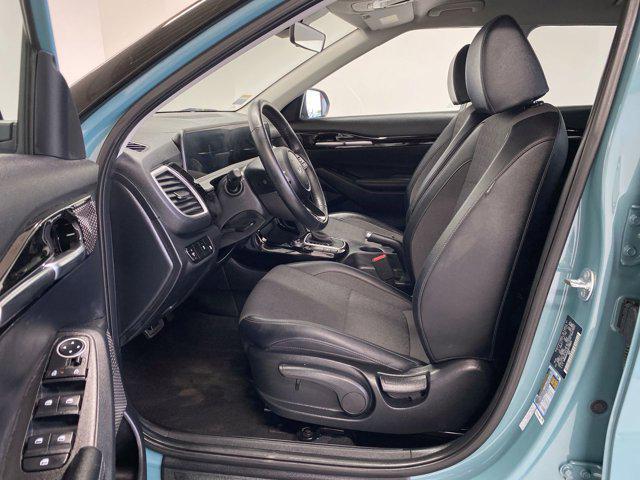 used 2025 Kia Seltos car, priced at $25,988