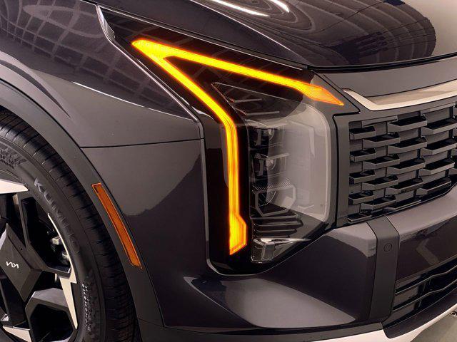 new 2026 Kia Sportage car, priced at $33,425