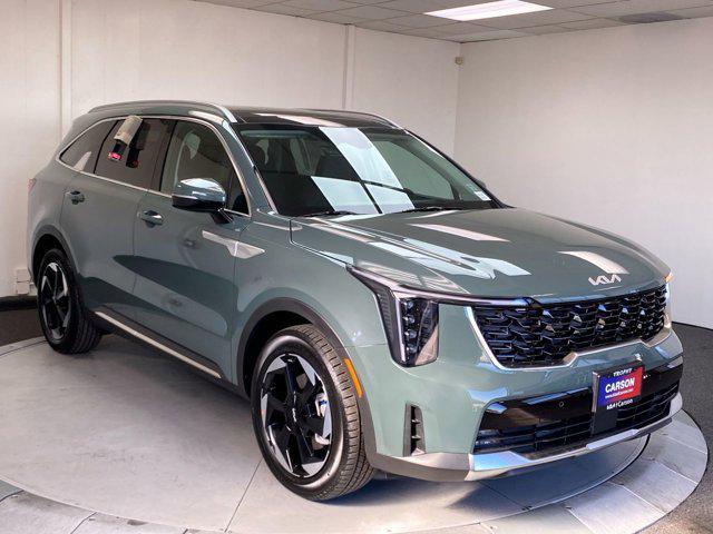 new 2026 Kia Sorento Hybrid car, priced at $42,570