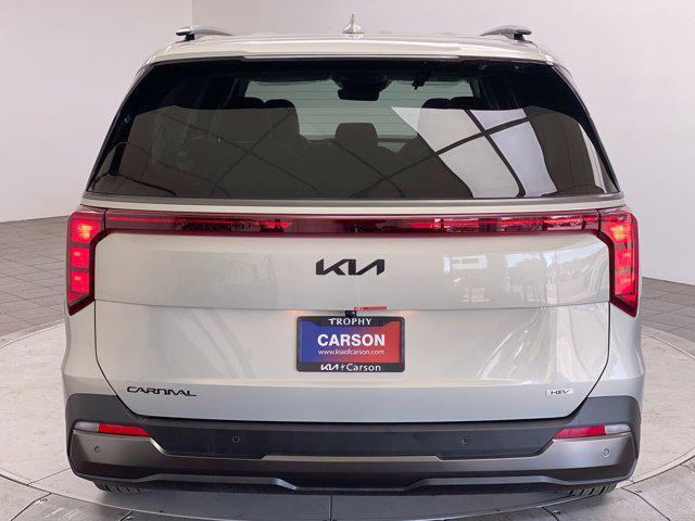 new 2026 Kia Carnival Hybrid car, priced at $51,285