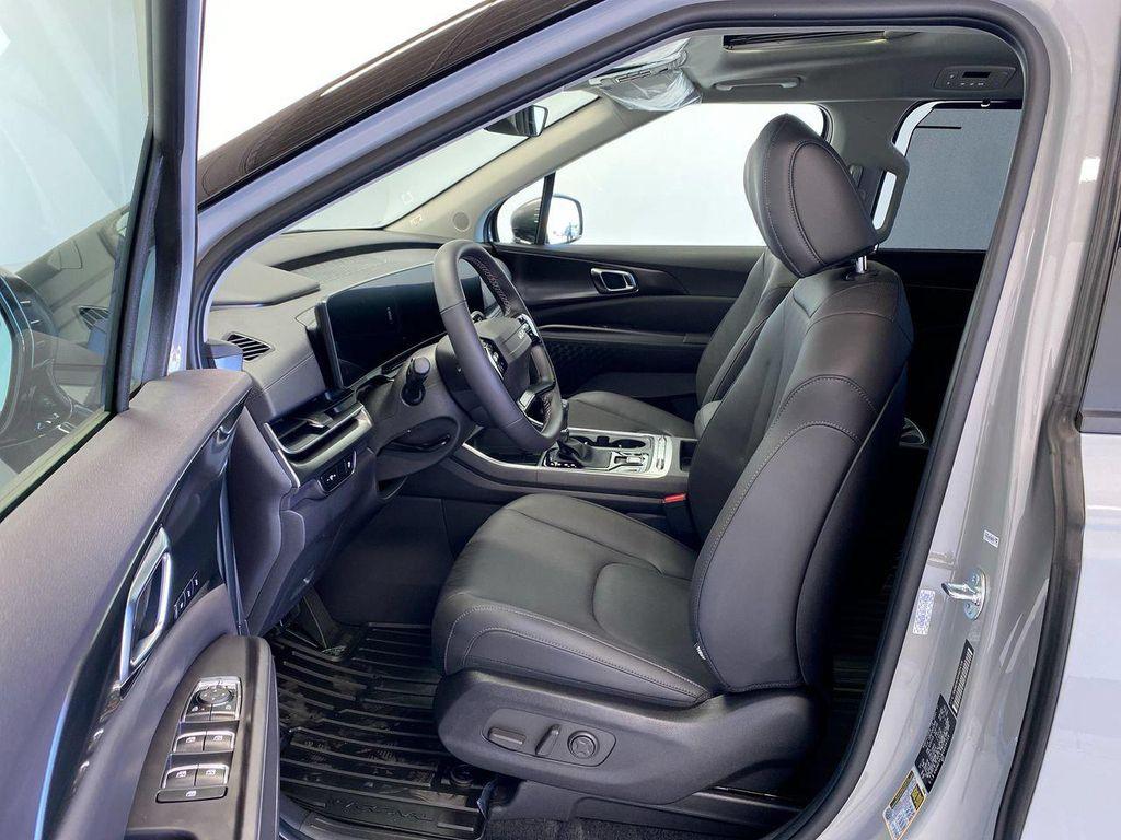 new 2027 Kia Carnival car, priced at $50,212