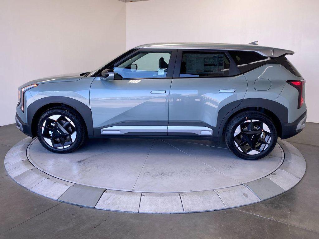 new 2027 Kia Seltos car, priced at $28,170