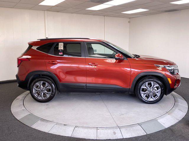 used 2024 Kia Seltos car, priced at $22,988