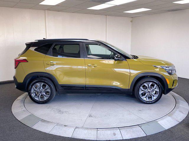 used 2024 Kia Seltos car, priced at $24,988