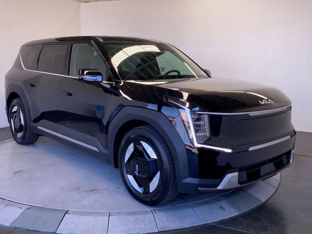 new 2026 Kia EV9 car, priced at $50,725